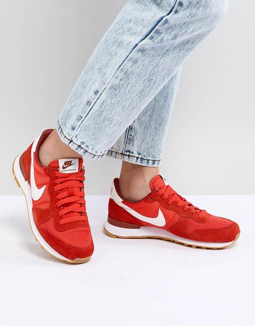 Nike Internationalist Trainers In Red Nike Internationalist Trainers In Red