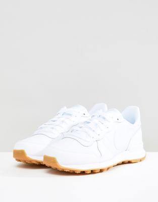 nike internationalist white leather