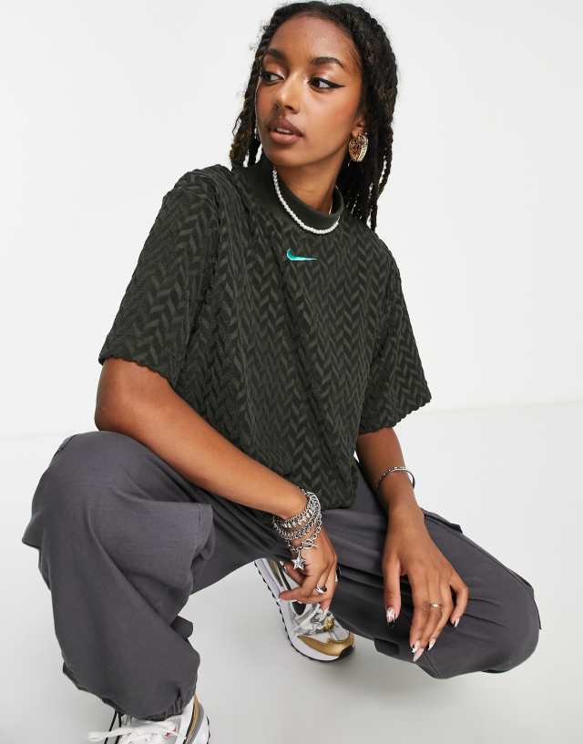 Nike jacquard all over print boxy t-shirt in black