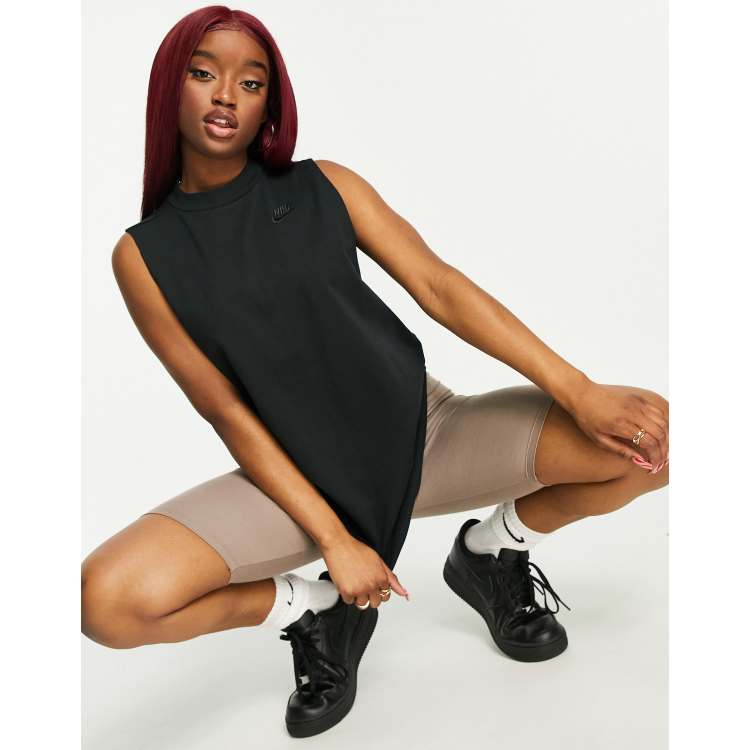 Nike store tunic top