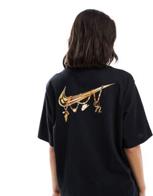 Nike Jewelry Graphic T-shirt In White-black In Black