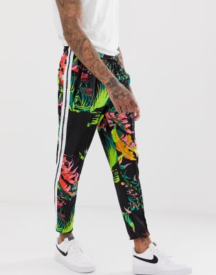 nike floral joggers