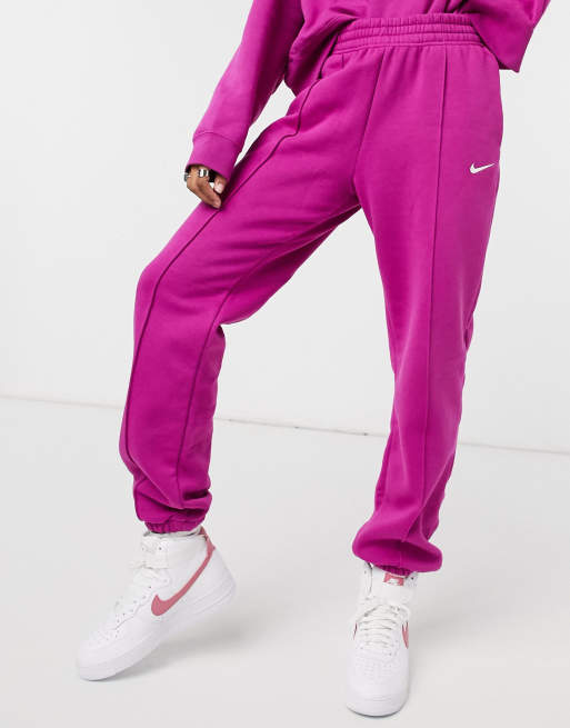 nike jogger oversize à petit logo virgule violet