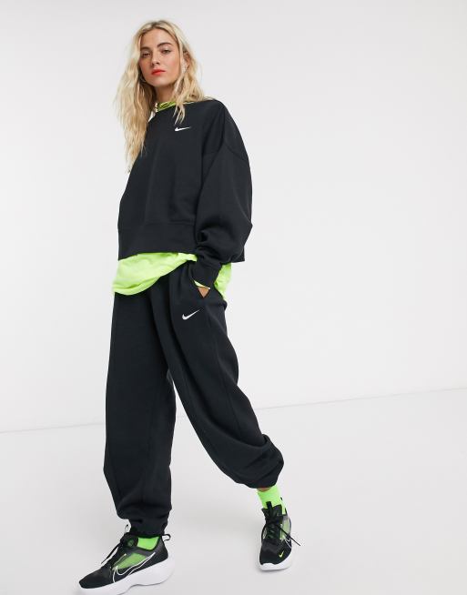 nike jogger oversize à petit logo virgule