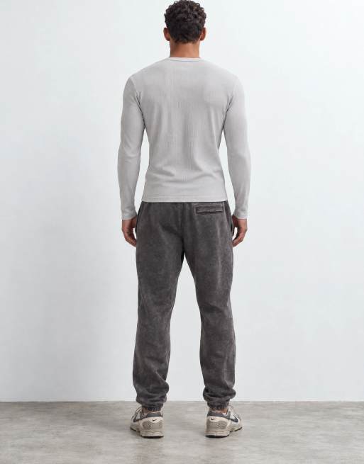 Nike joggers con puño en marrón lavado, 9 de 10