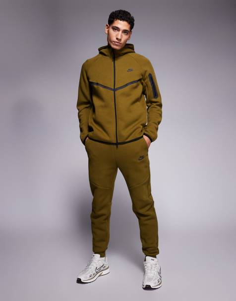 Nike - Joggers in pile tecnico kaki - view 1