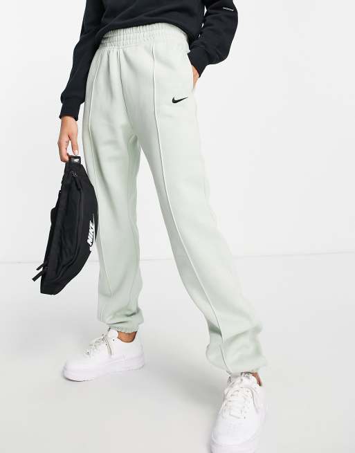 Nike - Joggers oversize con logo Nike piccolo, colore verde schiuma marina