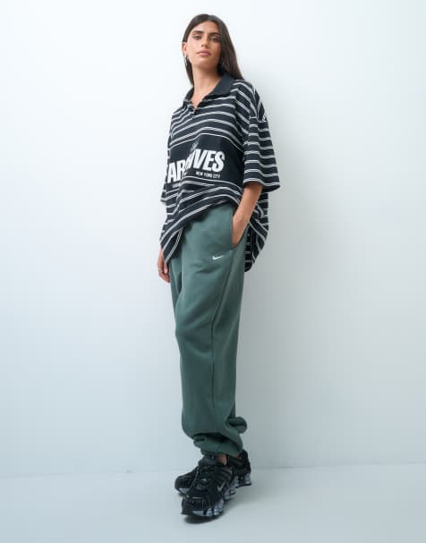 Nike - Joggers Studio Fleece de peso medio de talle alto con puños y corte oversize en verde - view 1