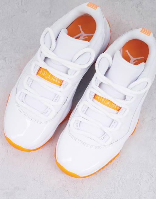 Nike Jordan 11 Retro Low Sneaker in WeiB und Orange ASOS