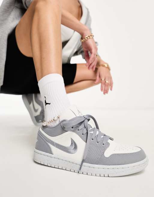 Jordan Air Jordan 1 Low White/Wolf Grey Sneakers for Women