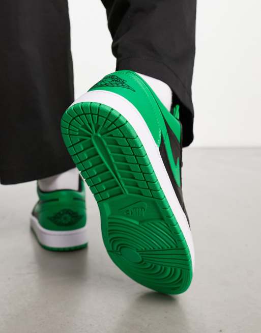 Air jordan verte hot sale