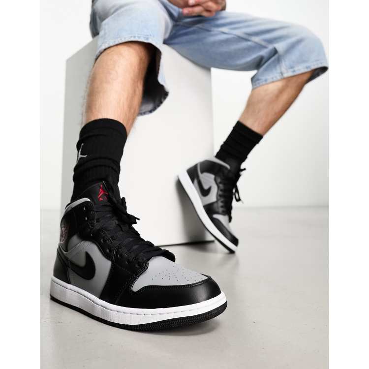 Nike Jordan Air Jordan 1 Baskets mi hautes Noir gris