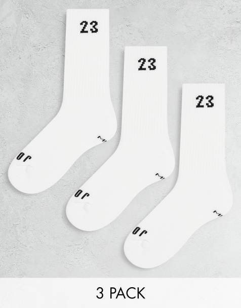 Nike Jordan Essential 3 pack socks in white - view 1