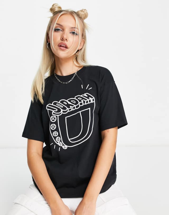 Nike Jordan Essentials graphic illustrated T-shirt in black