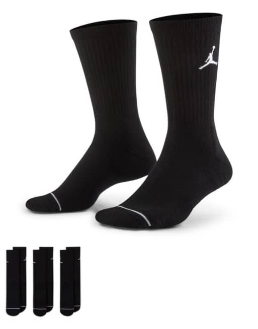 Nike Jordan Everyday Max 3 pack socks in black | ASOS