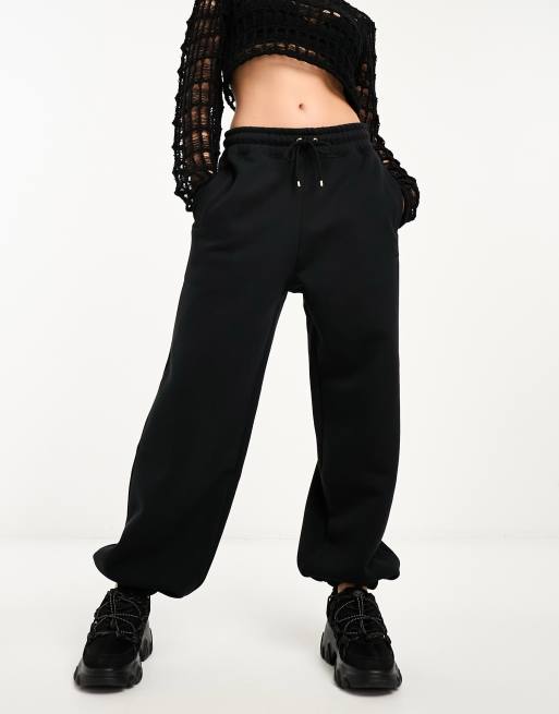 Nike Everyday Modern sweatpants in black