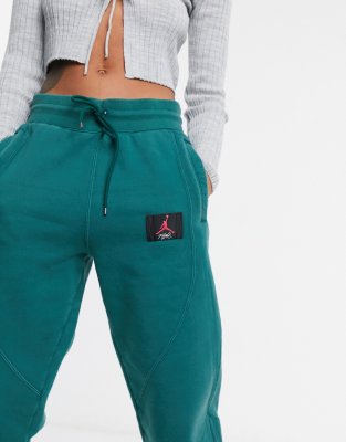 green jordan sweatpants