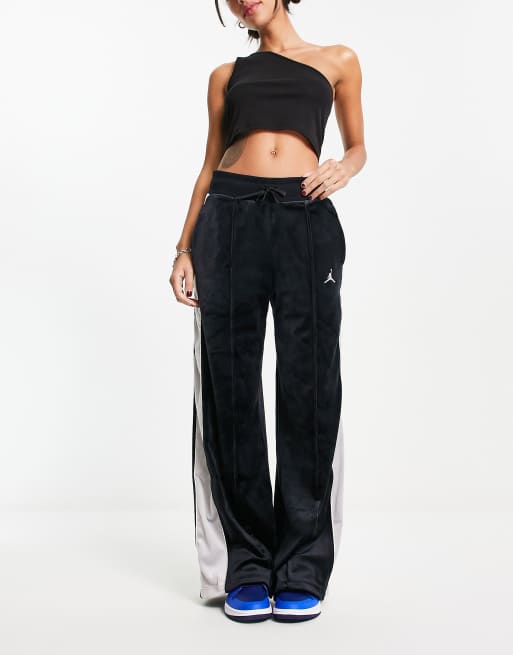 Jordan on sale velour sweatpants