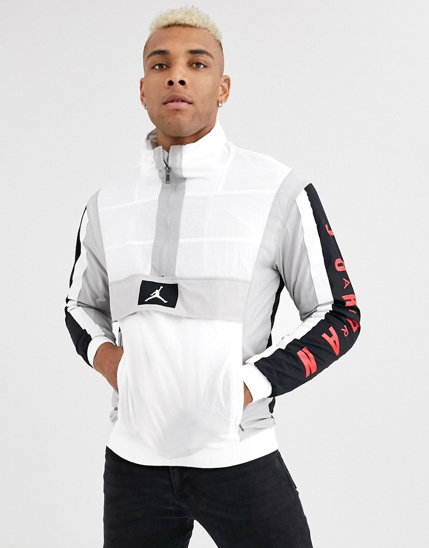 Nike Jordan - Giacca bianca con zip corta e stampa sulle maniche-Bianco