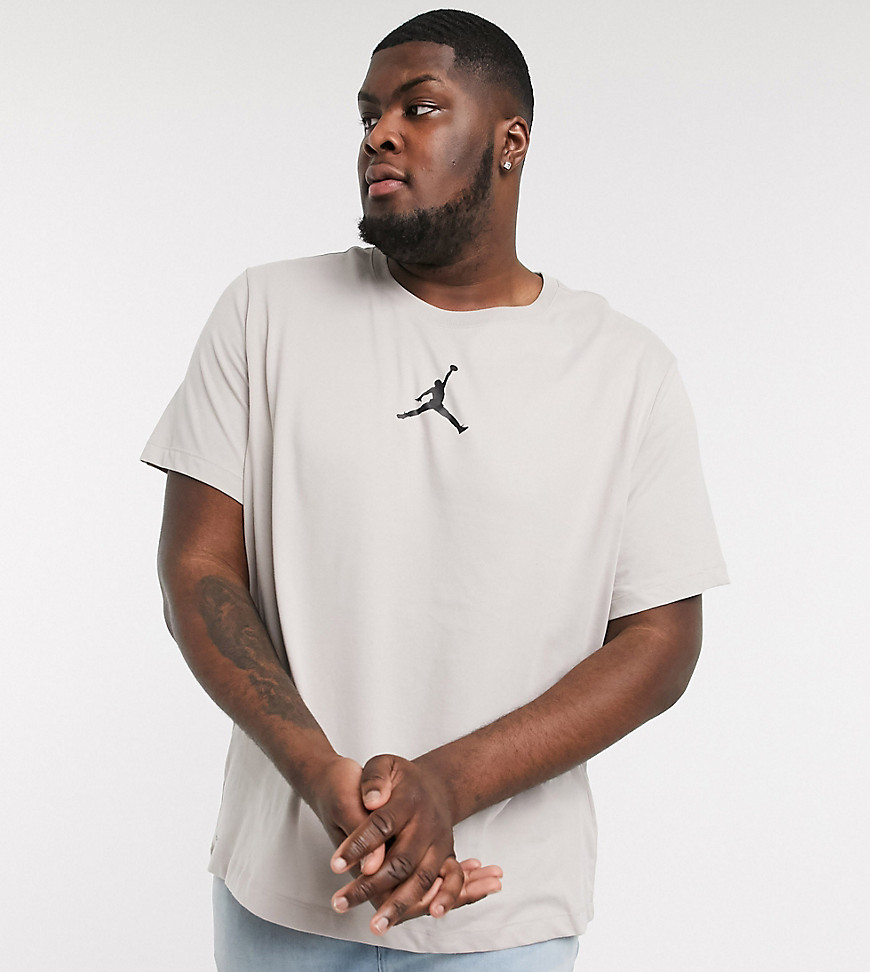 Nike Jordan Jumpman Plus T-Shirt in beige