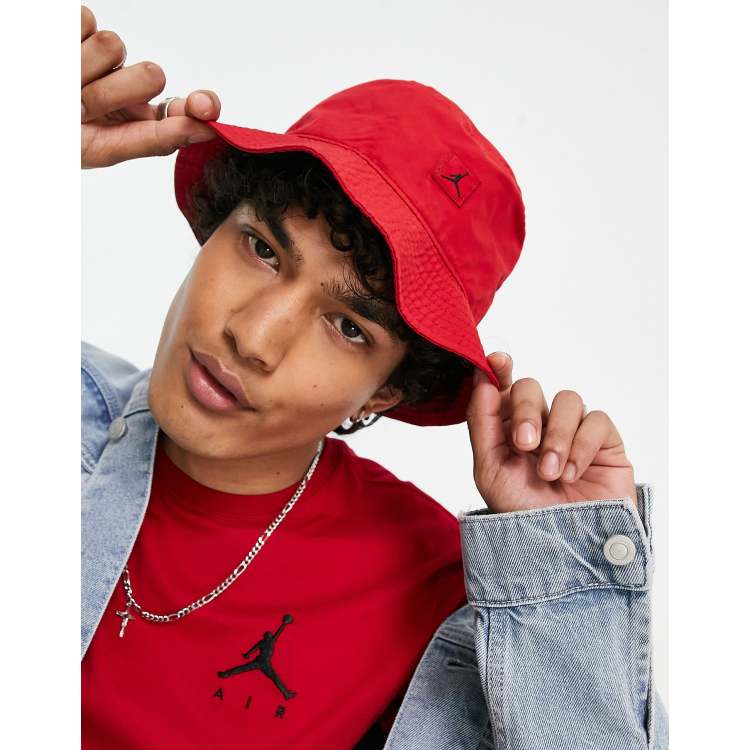 nike red bucket hat