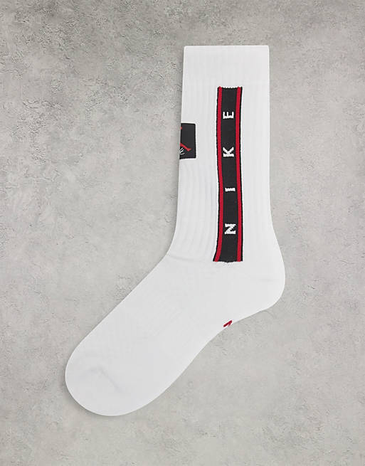 Nike Jordan Legacy socks in white