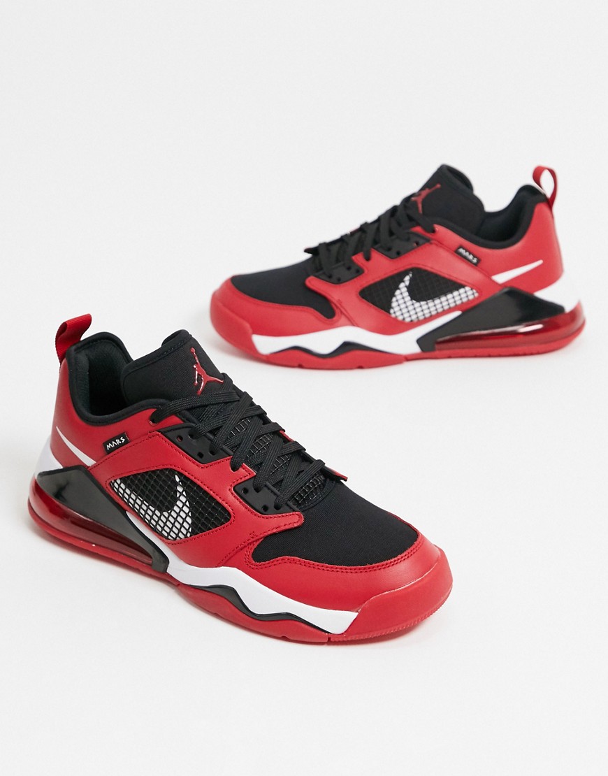 Nike Jordan Mars 270 Low trainers in black/red