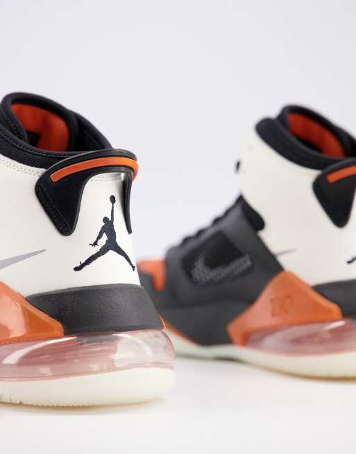 Nike air jordan discount mars 270 orange