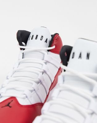 Nike Jordan Max Aura sneakers in red 
