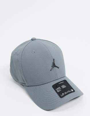 Nike Jordan Metal Jumpman cap in grey 