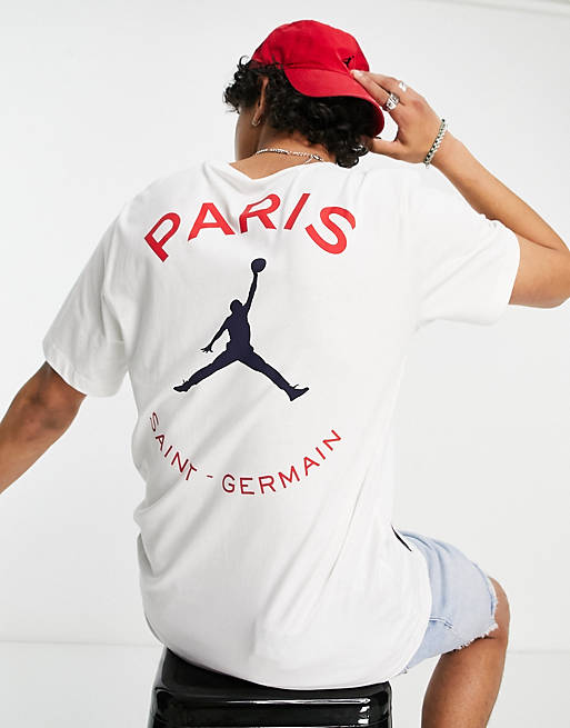 Revolutionary Snack Literary arts Nike Jordan Paris Saint-Germain logo t-shirt in white | ASOS