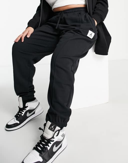 Sweatpants with best sale jordan 1