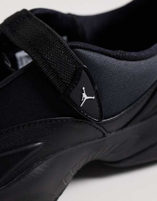 Nike Jordan Pointe sneakers in black , 3 of 5