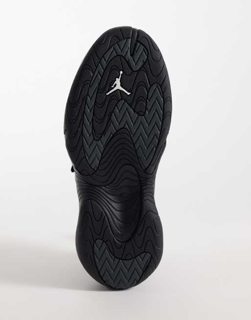 Nike Jordan Pointe sneakers in black , 4 of 5