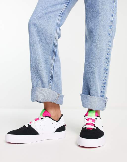 Beperkingen Pijler Verzamelen Nike Jordan Series .05 sneakers in white/black | ASOS