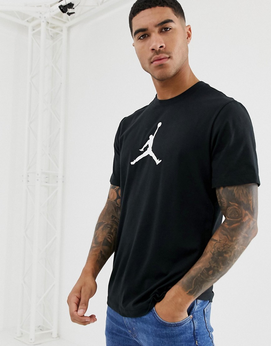 Nike Jordan - T-shirt nera con logo iconico-Nero