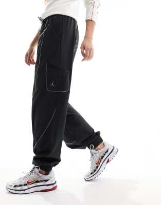 Shop Jordan Nike  Tunnel Sweatpants In Black