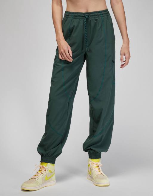 Jordan classic fit clearance sweatpants