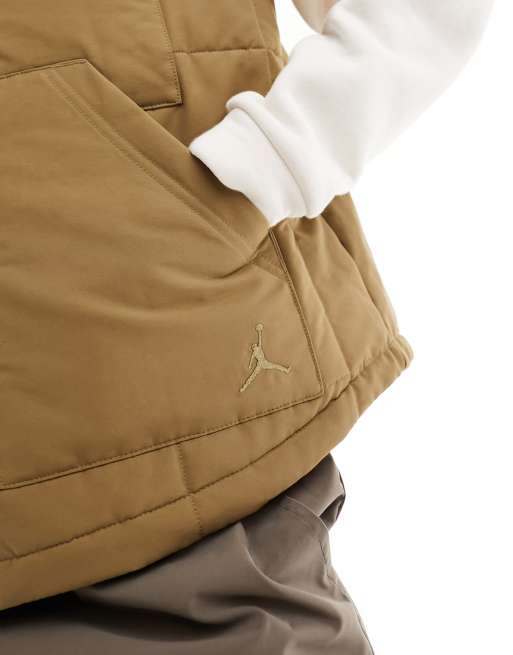 Nike air jordan vest deals