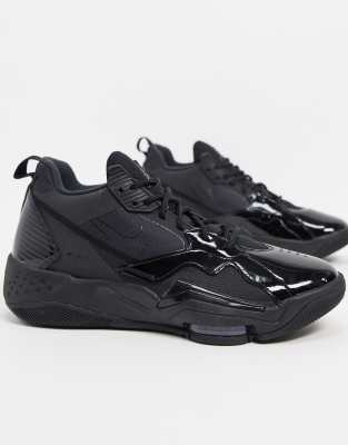 Jordan zoom sales black