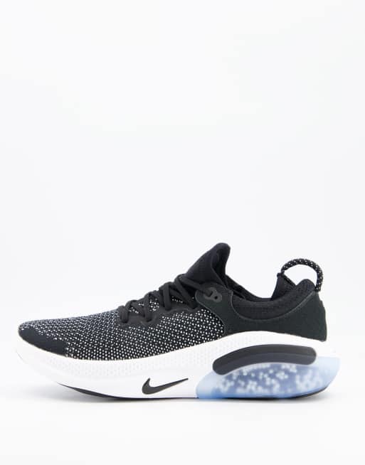 Nike - Joyride - Flyknit sneakers in zwart