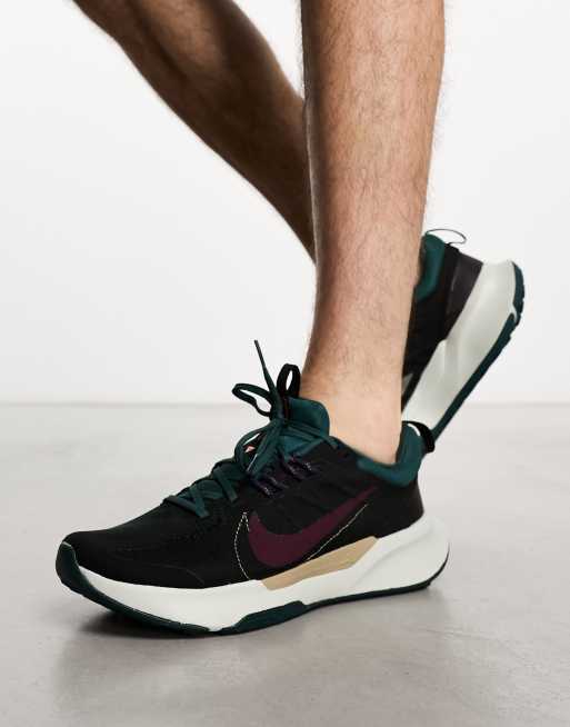 Nike Juniper Trail 2 NN trainers in maroon and purple | ASOS