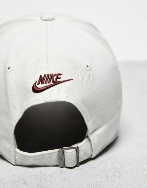 Cream cheap nike hat