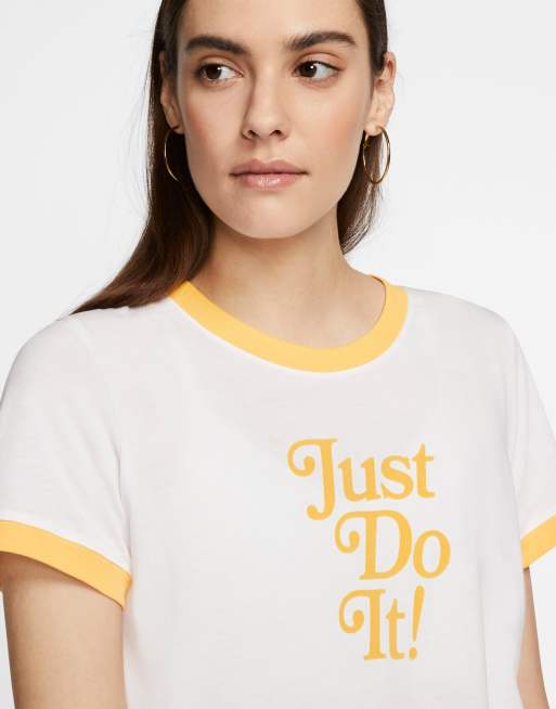 Nike Just Do It T Shirt mit Raglanarmeln in WeiB und Gelb ASOS