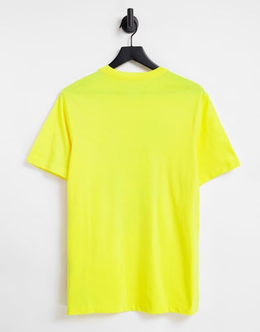 T-shirt Nike Yellow size S International in Synthetic - 32401335