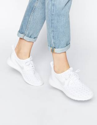 nike juvenate trainers