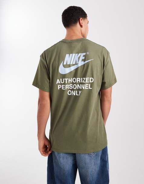 Nike – Kakifärgad t-shirt med swoosh-logga baktill - view 1