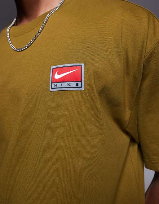 Nike - Kakifarvet oversized T-shirt med retrologo og firkantet pasform, 5 af 5