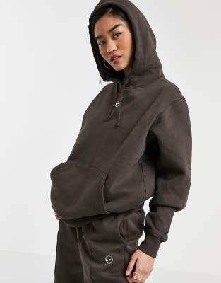 nike hoodie metallic logo