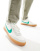 Thumbnail 1 van 5